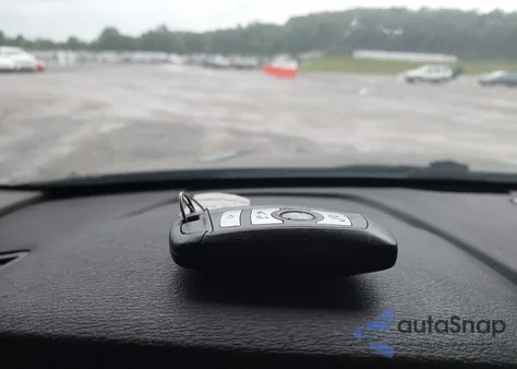 2011 BMW X3 xDrive28I z USA, uszkodzony, nr VIN 5UXWX5C58BL715490